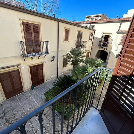 Corte Dei Re Di Apartamento *